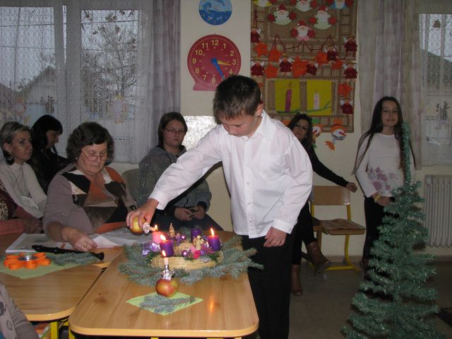 gal/Karacsony 3.a/img_4082.jpg